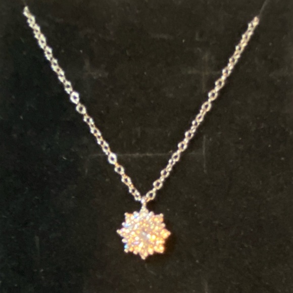 Sterling silver CZ flower necklace 💎💕 - Picture 3 of 5